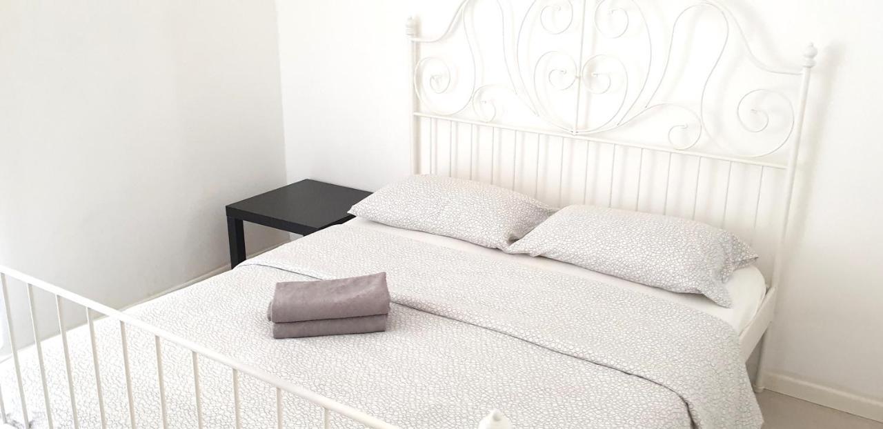 Smart Apartment Central Station Милан Экстерьер фото