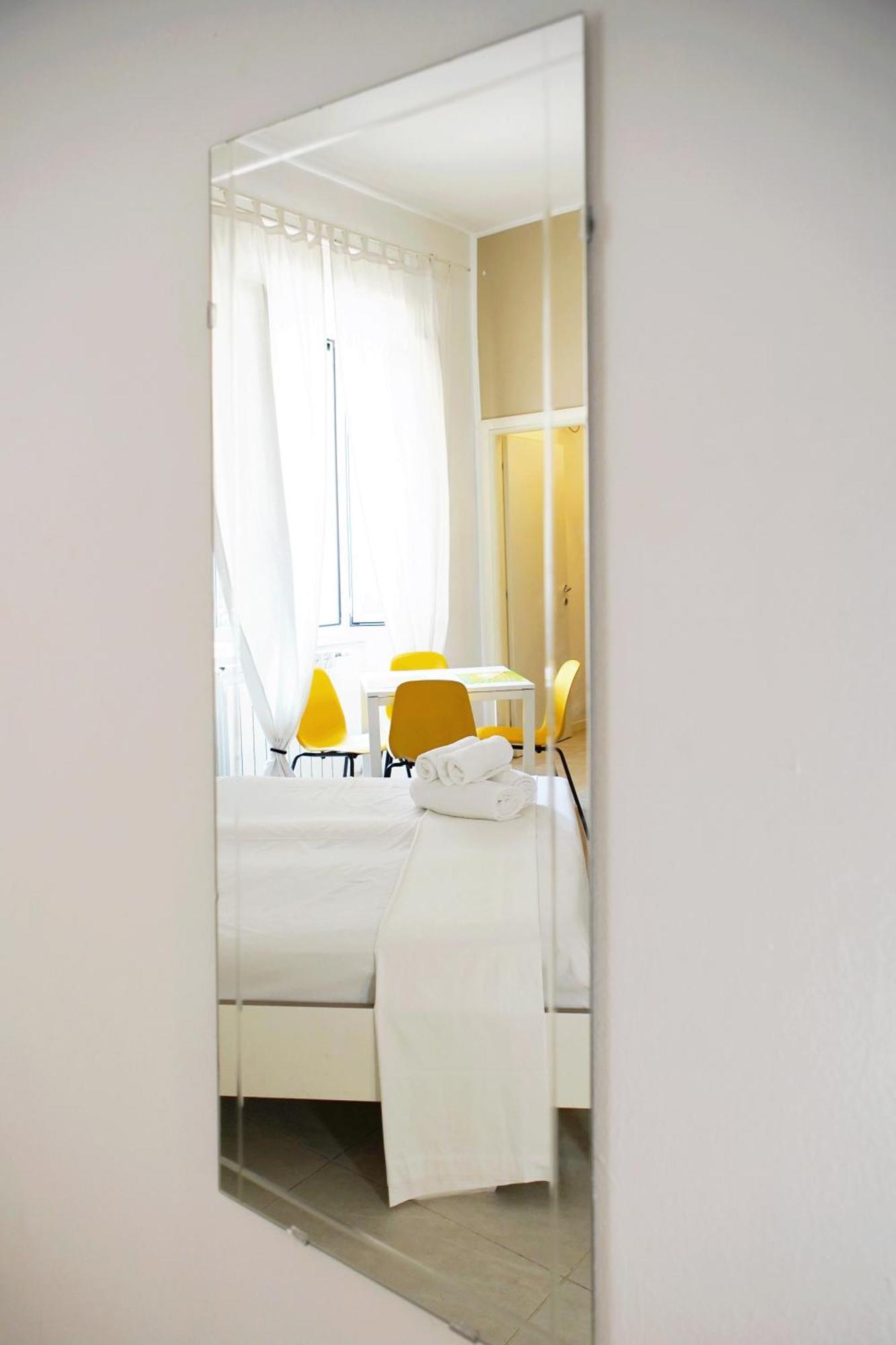 Smart Apartment Central Station Милан Экстерьер фото