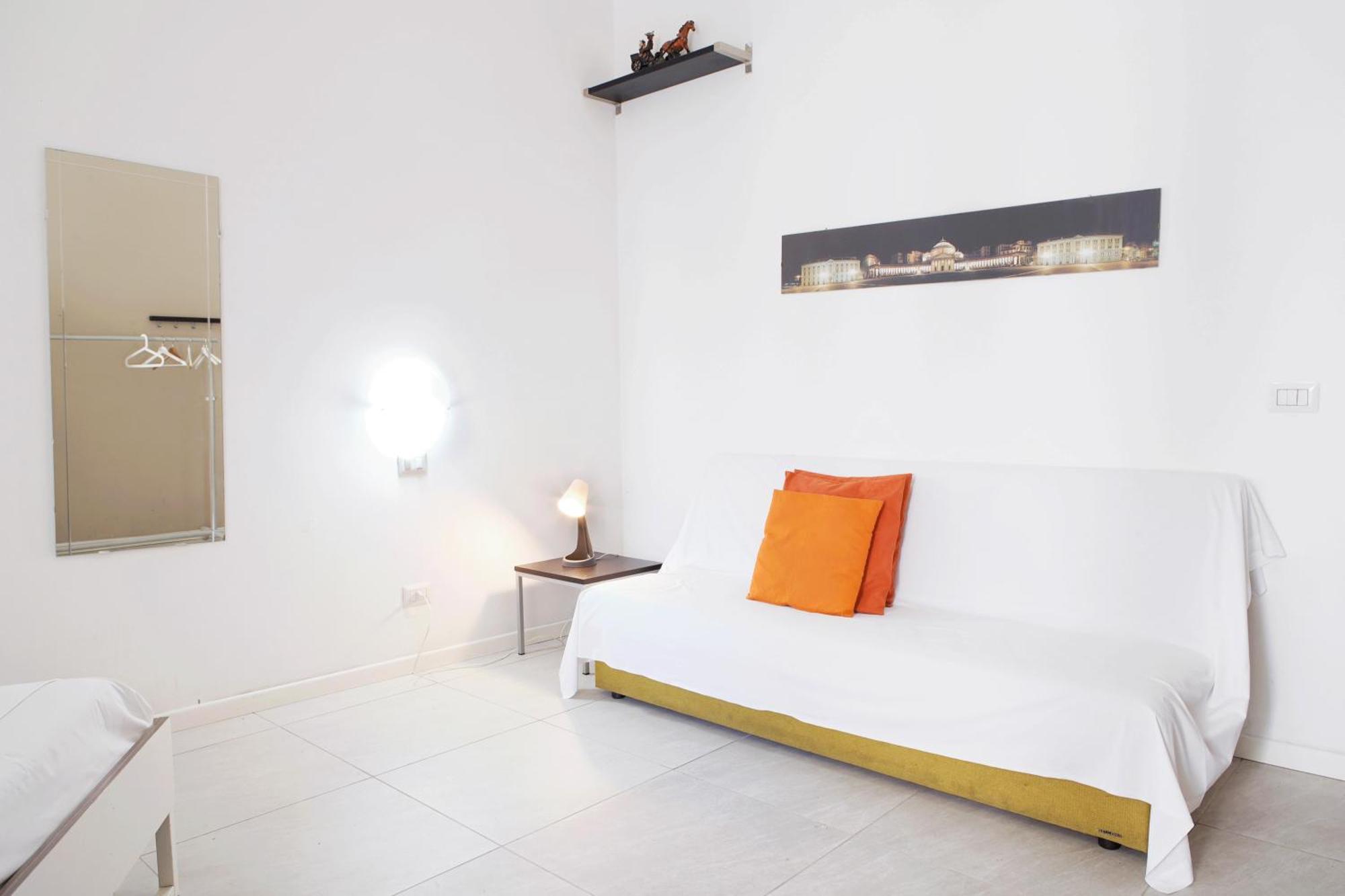 Smart Apartment Central Station Милан Экстерьер фото