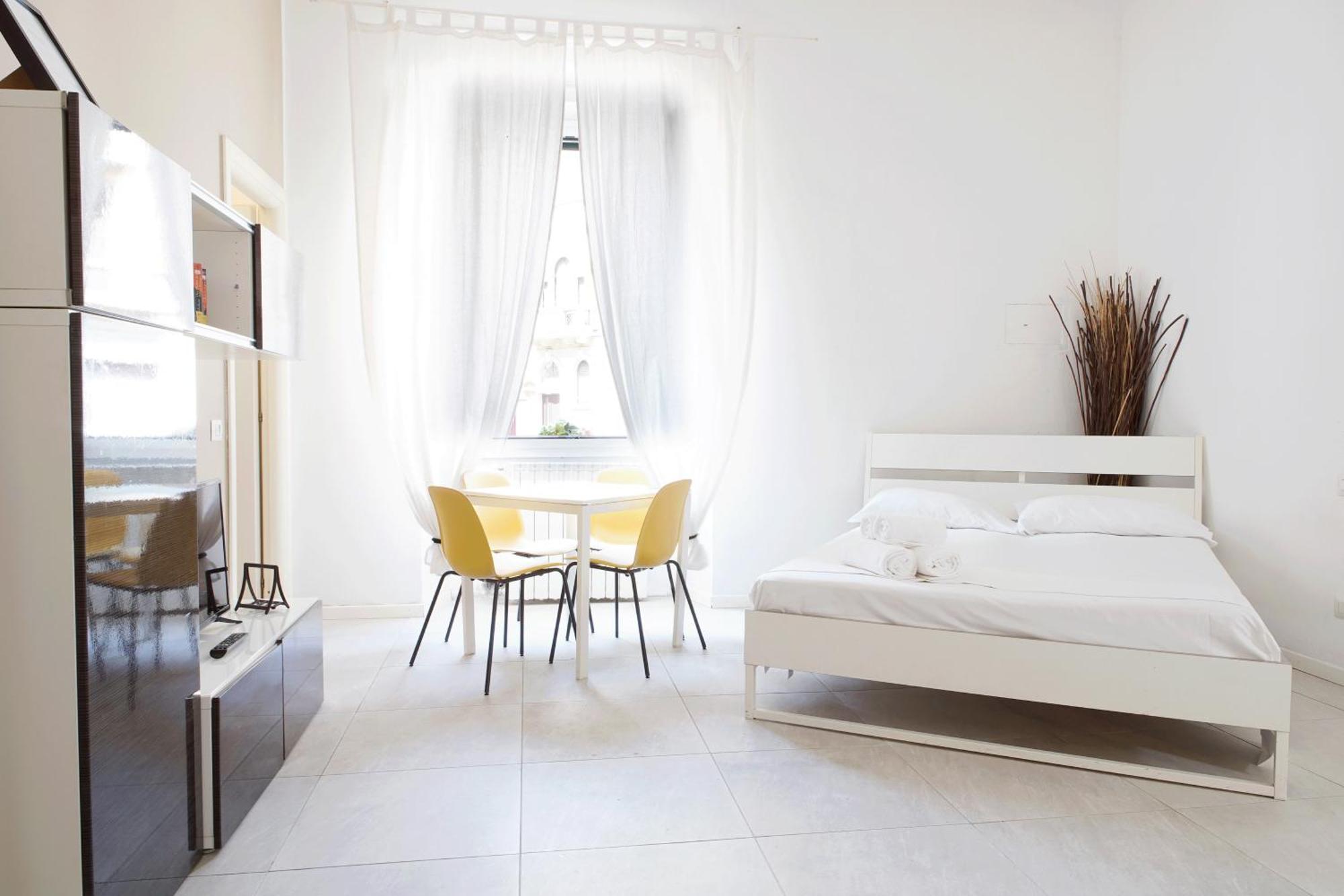 Smart Apartment Central Station Милан Экстерьер фото